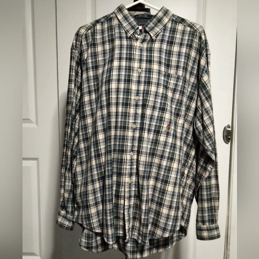 Tommy Hilfiger Men's Button Down Shirt